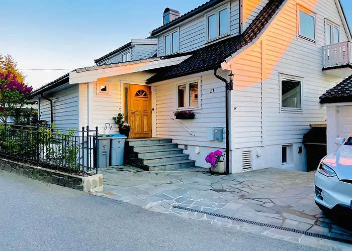 Floien House -free Parking 아파트
